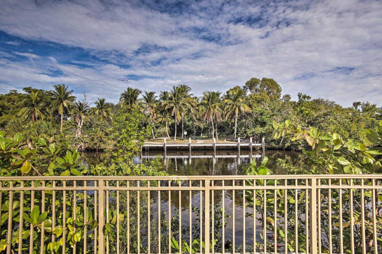 Canal Side Retreat With Dock, By Hollywood Boardwalk Форт-Лодердейл Экстерьер фото